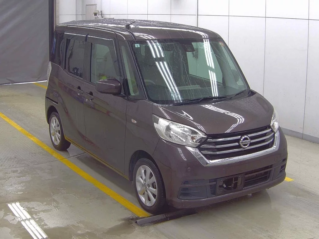 Nissan Dayz Roox B21A 2019